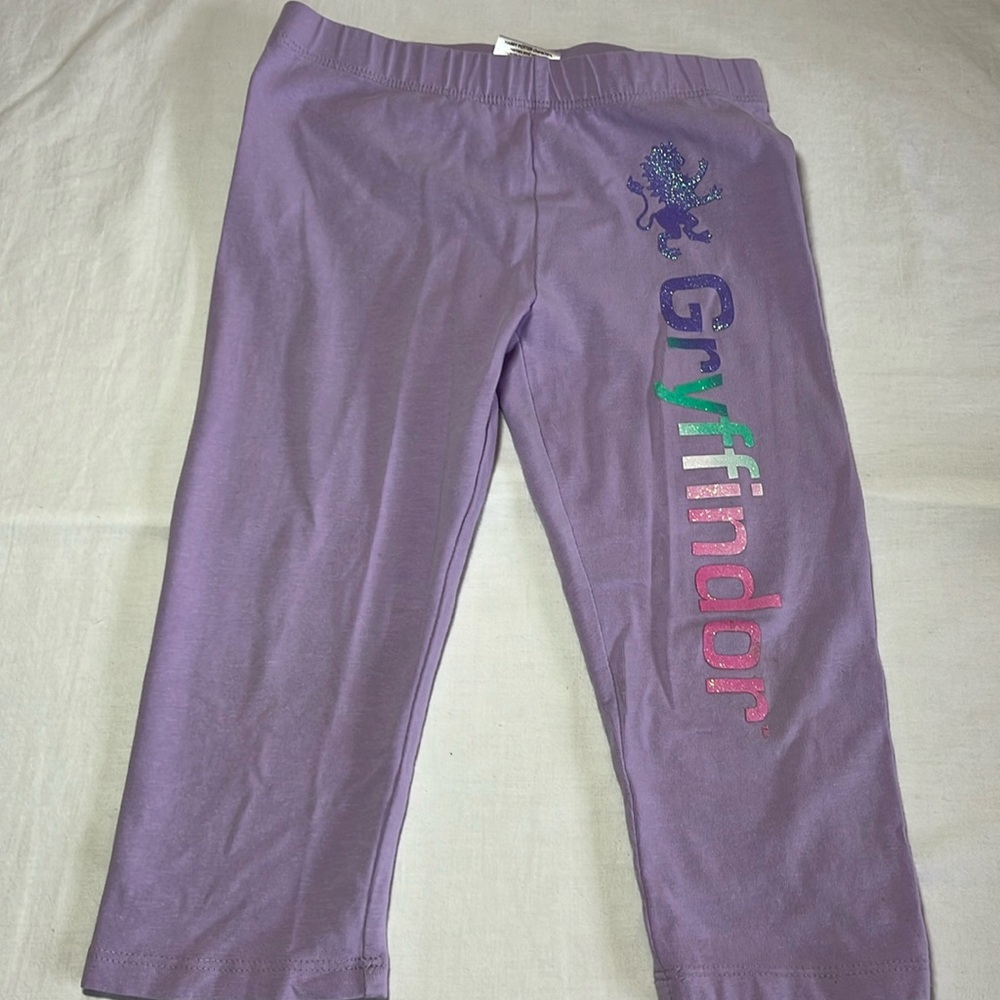 Warner Bros. Gryffindor Kids Lavender Leggings, size 6